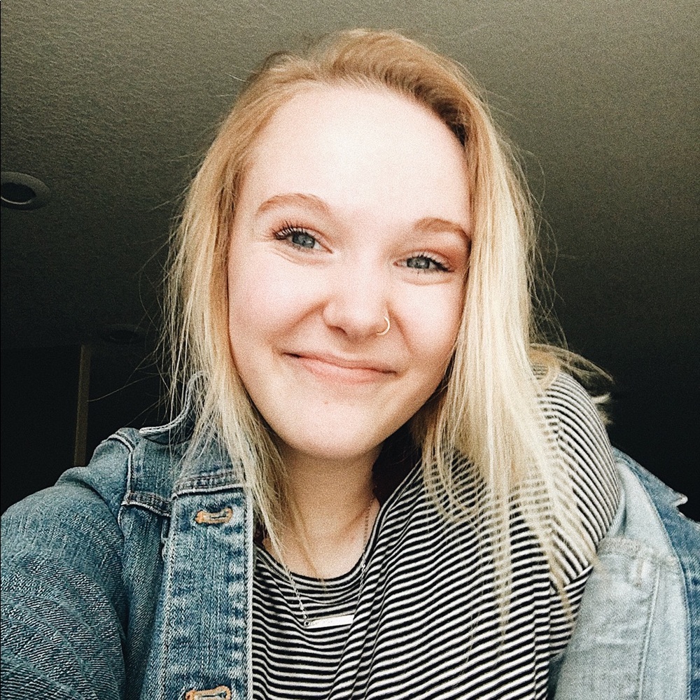 Meet your Posher, Clara